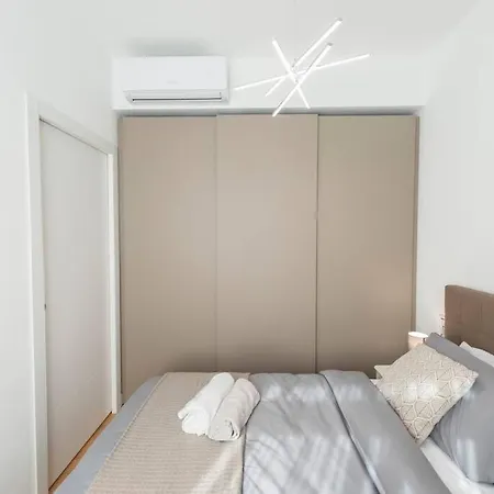 Cozy Private Flat - Mm Marche 7 Min Apartment Milan Exterior photo