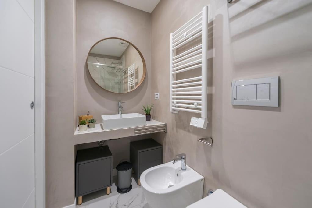 Cozy Private Flat - Mm Marche 7 Min Milão